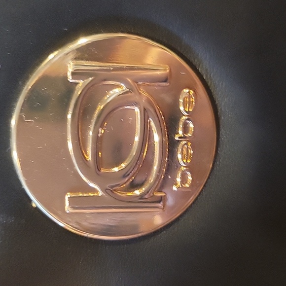 NWT black BeBe crossbody - Picture 4 of 8